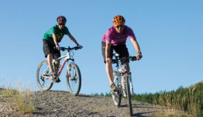 Base VTT et Routes de Belley Bugey <p>Le bassin de Belley est situé dans le sud-est du département de l’Ain, idéalement placé entre les monts du Jura et des Alpes. Le Rhône et son canal, les rivières, les lacs, les paysages vallonnés et variés permettent une multitude d’activités de loisirs. Le massif du Grand Colombier, ......</p><div class="more"><a href="https://ffvelo.fr/randonner-a-velo/vtt/bases-vtt/ain/base-vtt-de-belley-bugey/" target="_blank" title="Base VTT et Routes de Belley Bugey" >Lire la suite</a></div>