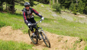 Base VTT Blanche - Serre-Ponçon <p>Dans les Alpes-de-Haute-Provence, entre le lac de Serre-Ponçon, les remparts de St-Vincent-les-Forts, les forêts de feuillus du col des Fillys, jusqu’aux montagnes de la chaîne de la Blanche et des sommets des Monges, la vallée de Blanche Serre-Ponçon offre aux amateurs d’activi ......</p><div class="more"><a href="https://ffvelo.fr/randonner-a-velo/vtt/bases-vtt/alpes-de-haute-provence/blanche-serre-poncon/" target="_blank" title="Base VTT Blanche – Serre-Ponçon" >Lire la suite</a></div>
