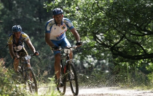 Base VTT du Ségala tarnais <p>Dans le Nord du Tarn, à vingt minutes d’Albi, le Ségala offre une richesse de paysages allant des vallées boisées du Cérou et du Viaur aux paysages des Causses, idéal pour les amateurs de sports de pleine nature. Maillant l’ensemble du territoire, ces circuits sont une autre façon de ......</p><div class="more"><a href="https://ffvelo.fr/randonner-a-velo/vtt/bases-vtt/tarn/base-vtt-du-segala-tarnais/" target="_blank" title="Base VTT du Ségala tarnais" >Lire la suite</a></div>