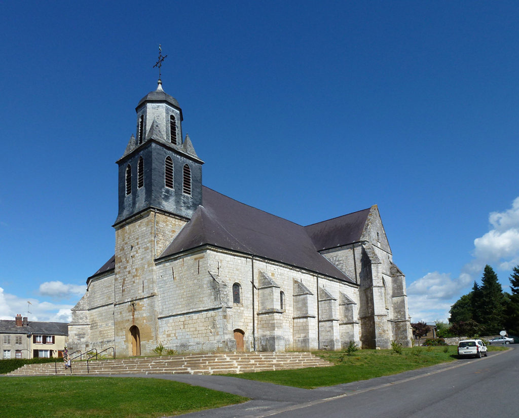 Launoy-sur-Vence, l’église St-Etienne © H. Dunan