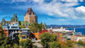 <p>SUR LES ROUTES DU GRAND NORD
Au départ de Québec, vous plongerez au coeur de paysages parmi les plus saisissants du nord est canadien. Vous découvrirez le majestueux fjord du Saguenay,  ......</p><div class="more"><a href="https://ffvelo.fr/randonner-a-velo/ou-quand-pratiquer/sejours-et-voyages/canada-2026/" target="_blank" title="CANADA" >Lire la suite</a></div>
