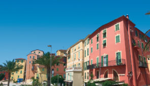 <p>Partez à la conquête de l’arrière-pays des Alpes-Maritimes, à travers des itinéraires variés et remarquables. Vous traverserez les vallées de l’Estéron et de la Vésubie, les gorges du C ......</p><div class="more"><a href="https://ffvelo.fr/randonner-a-velo/ou-quand-pratiquer/sejours-et-voyages/au-coeur-du-pays-nicois-2026/" target="_blank" title="AU CŒUR DU PAYS NIÇOIS" >Lire la suite</a></div>